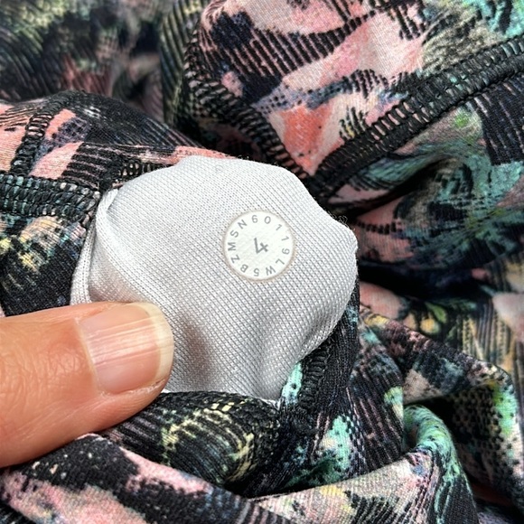 Lululemon Wunder Under High-Rise 7/8 Tight *Full-On Luon 25" Dappled Daze Multi - Picture 4 of 5